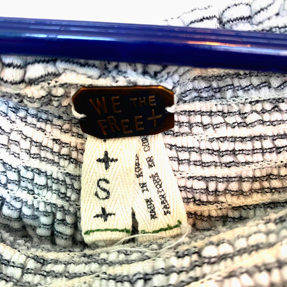 We The Free People White Gray Stripe Lexington Tee Women's Size‎ Small - Picture 3 of 8